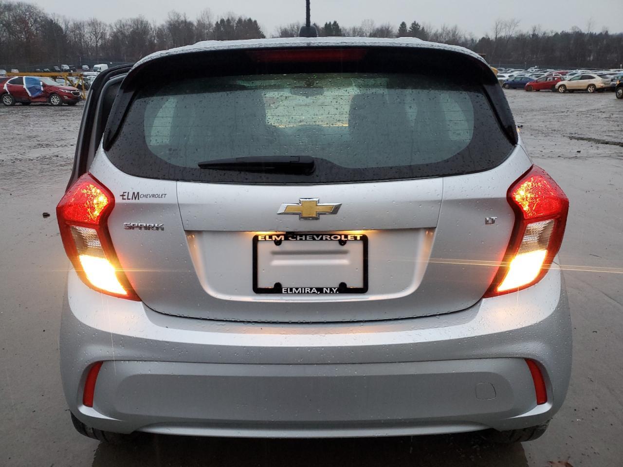 2021 CHEVROLET SPARK 1LT - Фото 6