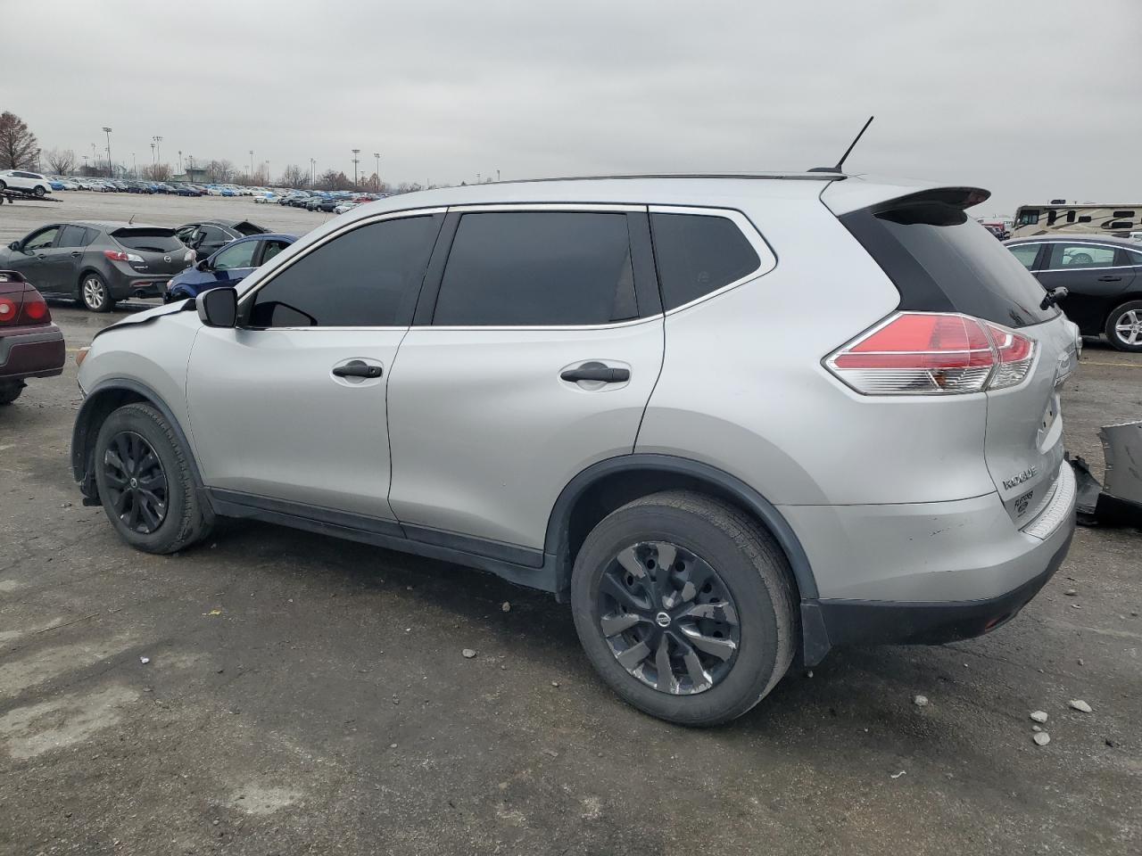 2016 NISSAN ROGUE S - Image 2