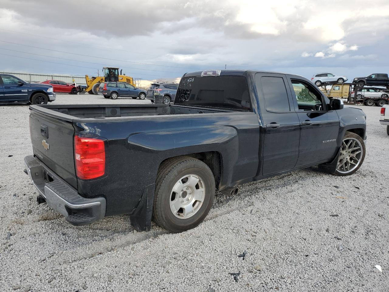2015 CHEVROLET SILVERADO - Фото 3
