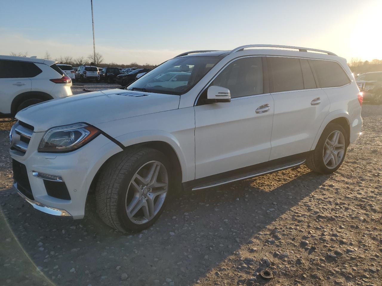 2015 MERCEDES-BENZ GL 550 4MA car image