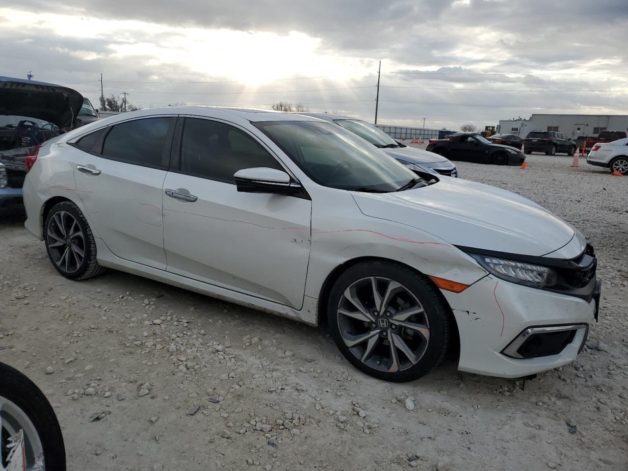 2019 HONDA CIVIC TOUR - Image 4
