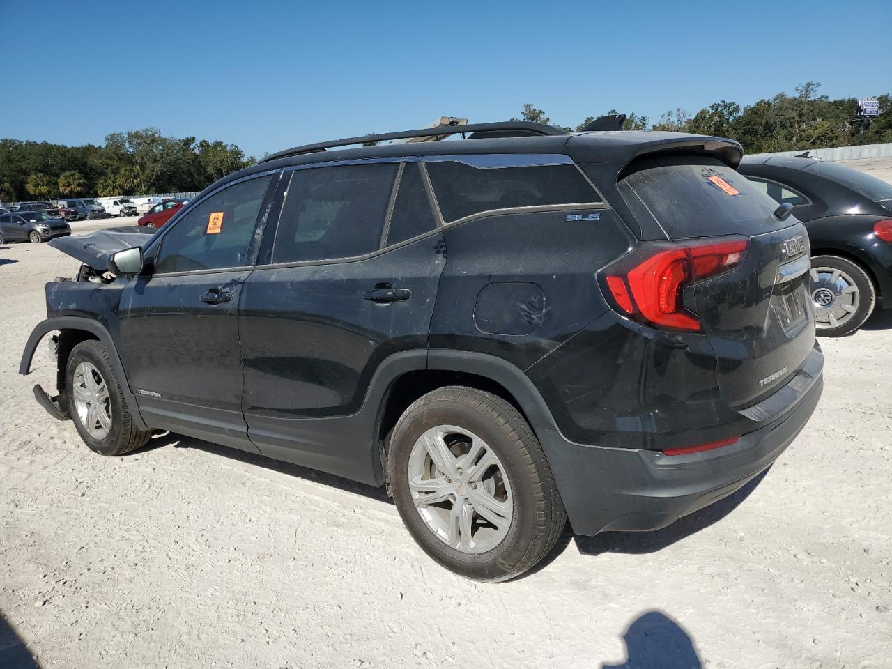 2018 GMC TERRAIN SL - Image 2