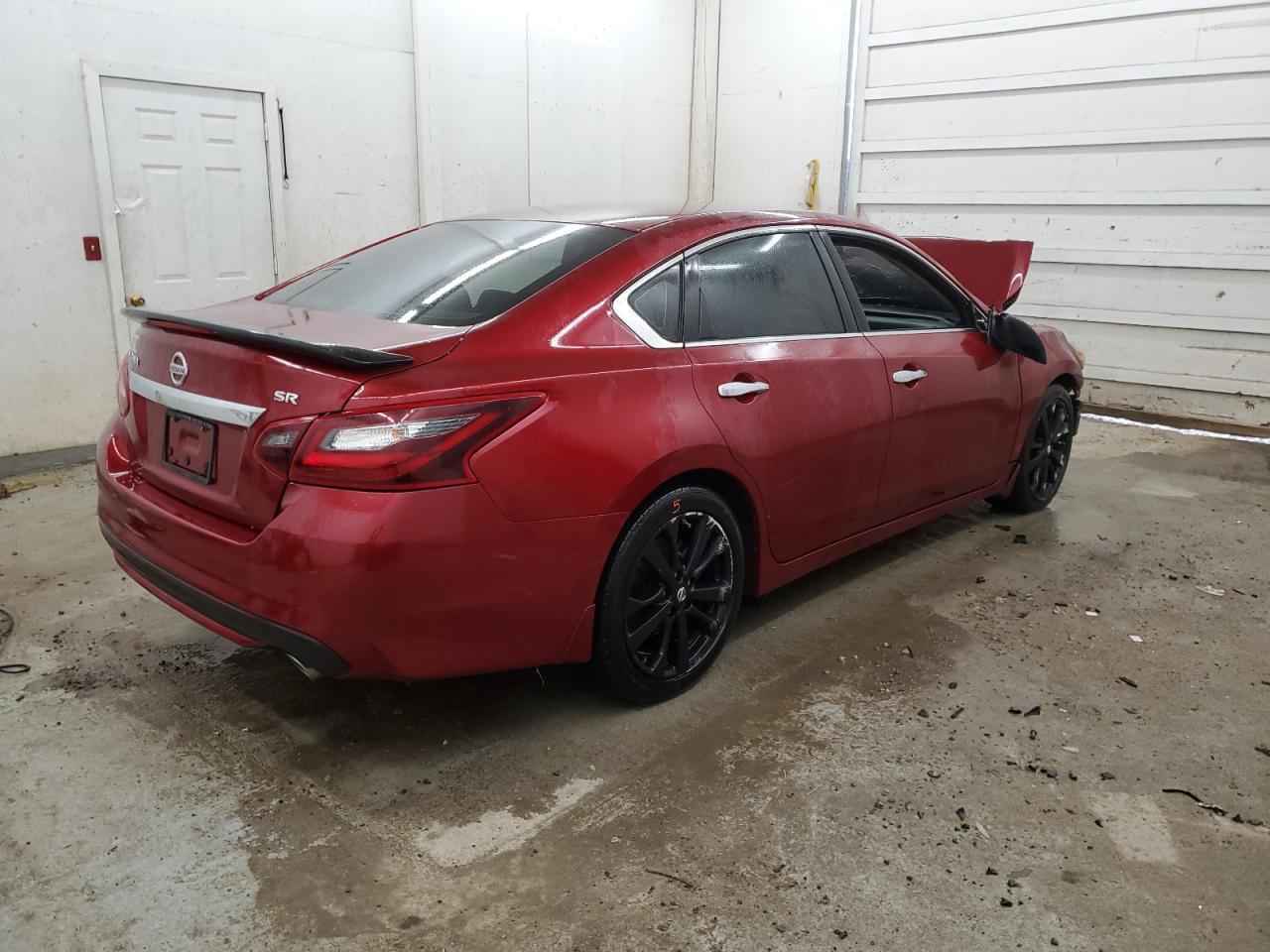 2017 NISSAN ALTIMA 2.5 - Фото 3