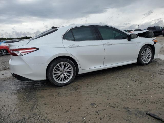 2019 TOYOTA CAMRY XSE - Image 3