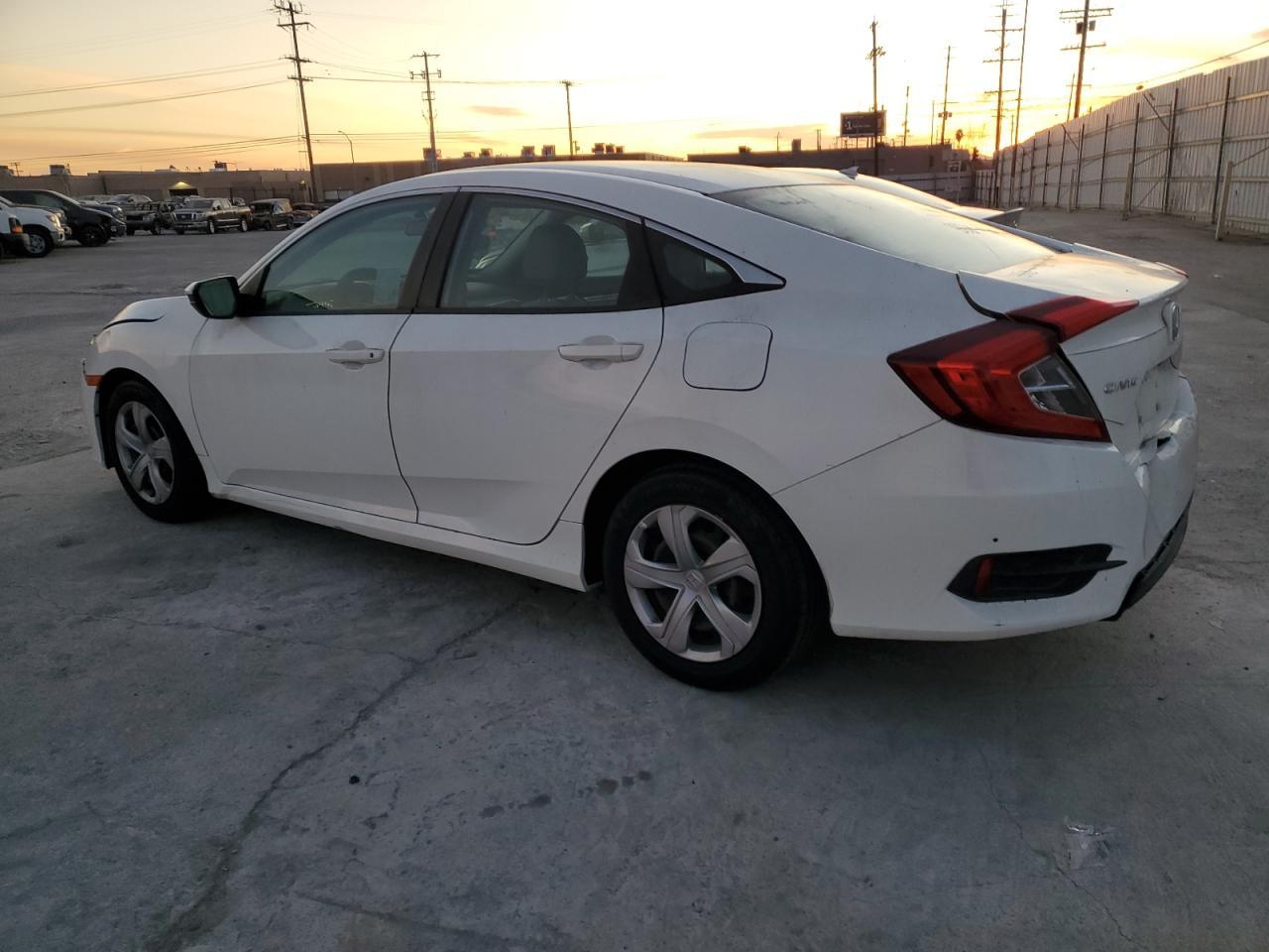 2017 HONDA CIVIC LX - Фото 2