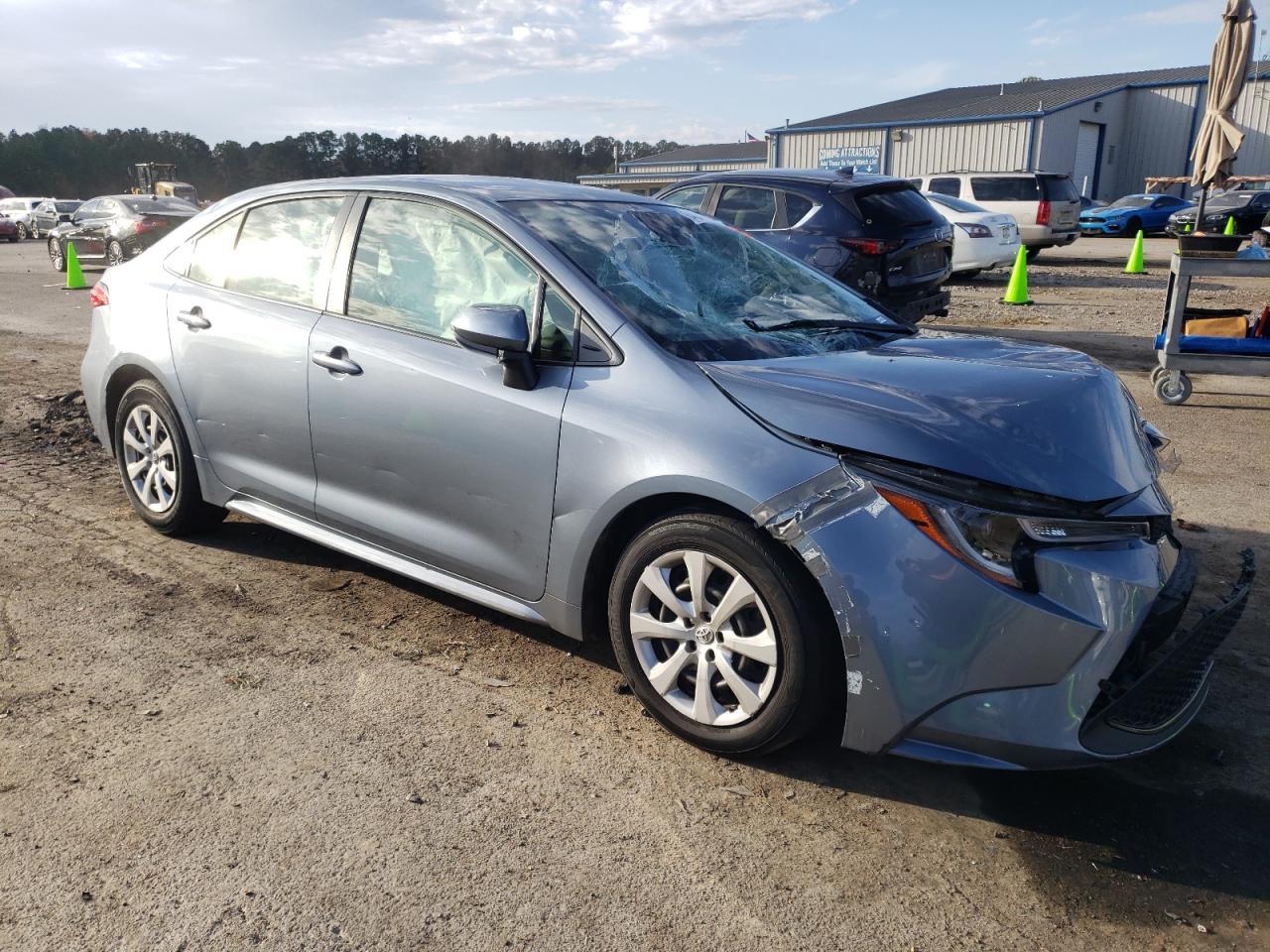 2022 TOYOTA COROLLA LE - Image 4