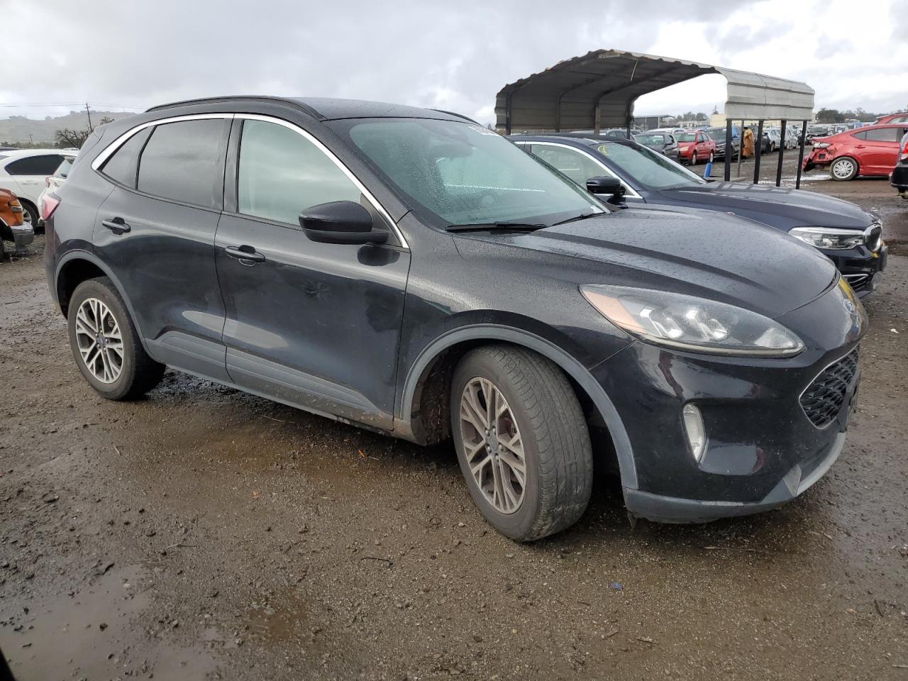 2020 FORD ESCAPE SEL - Image 4