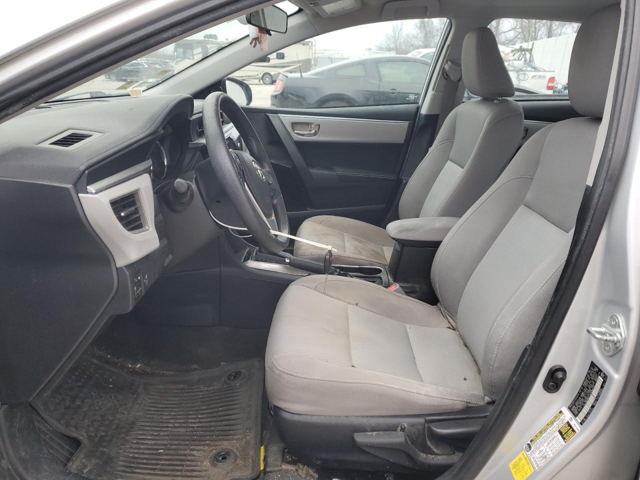 2016 TOYOTA COROLLA L - Фото 7