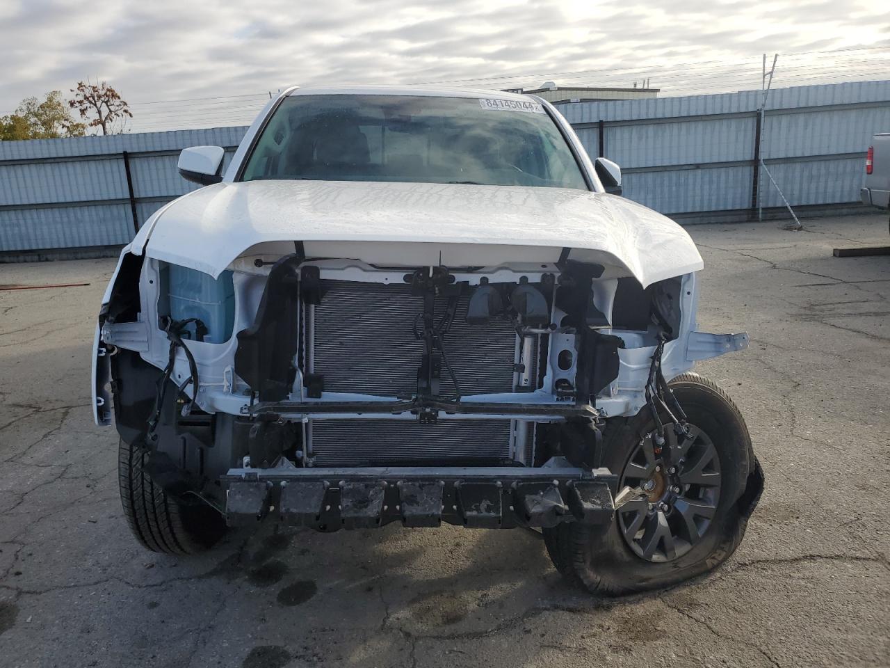 2023 TOYOTA TACOMA DOU - Фото 5