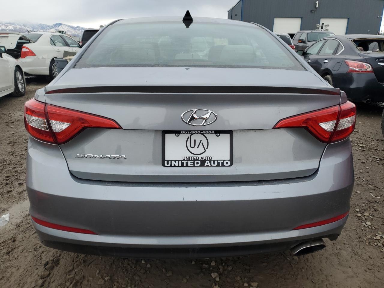 2017 HYUNDAI SONATA SE - Фото 6
