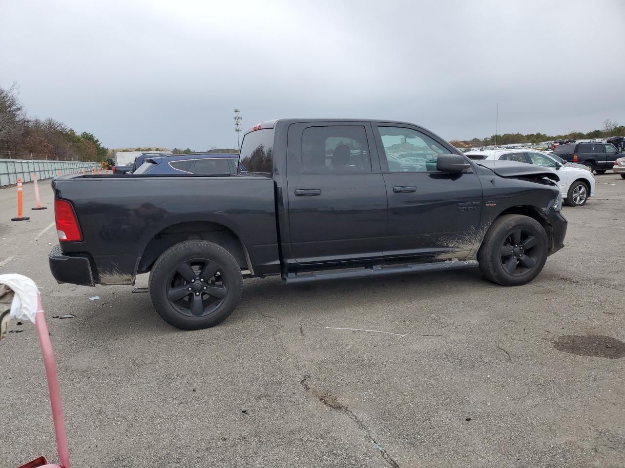 2017 RAM 1500 ST - Image 3