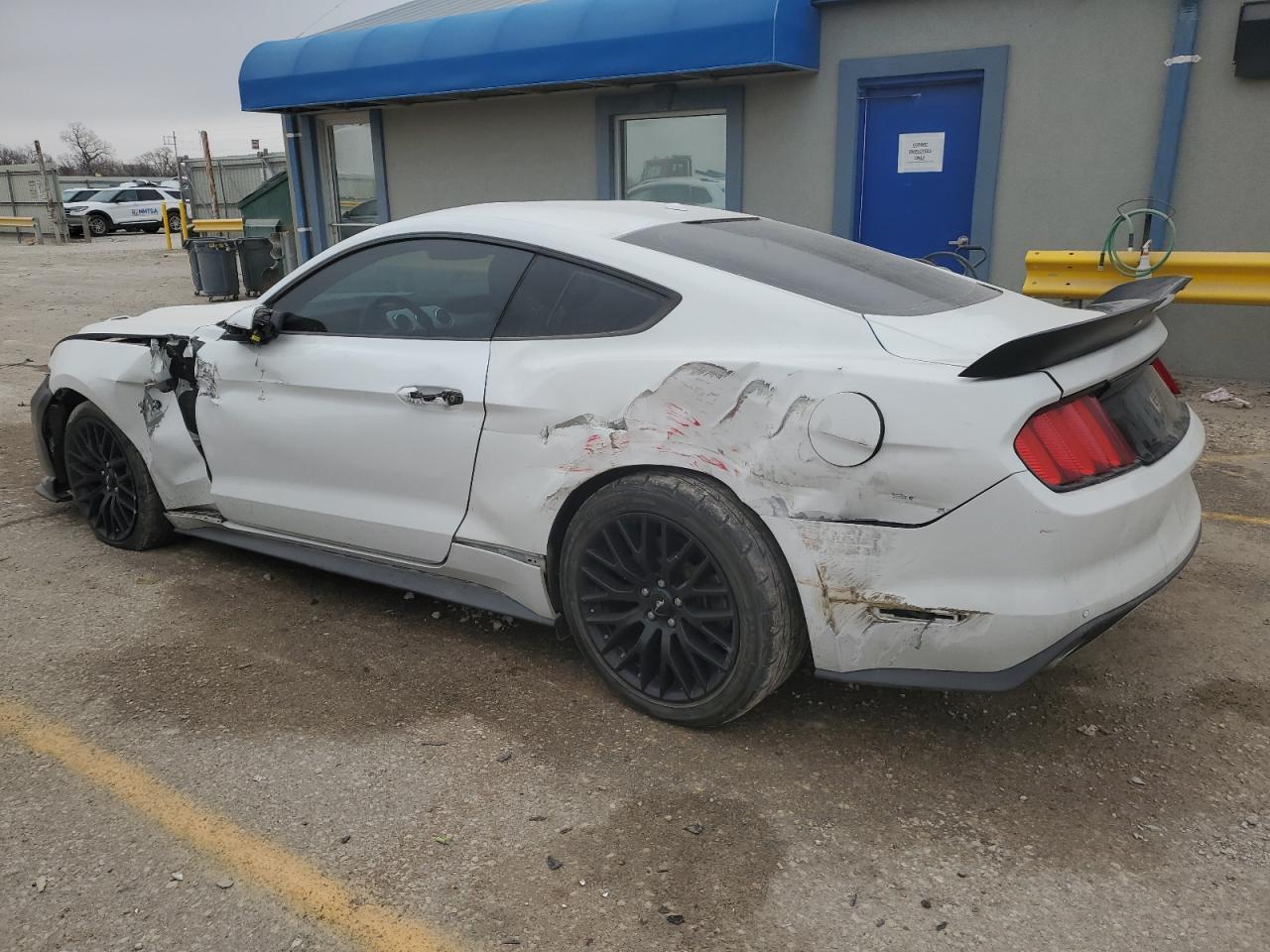 2016 FORD MUSTANG GT - Фото 2