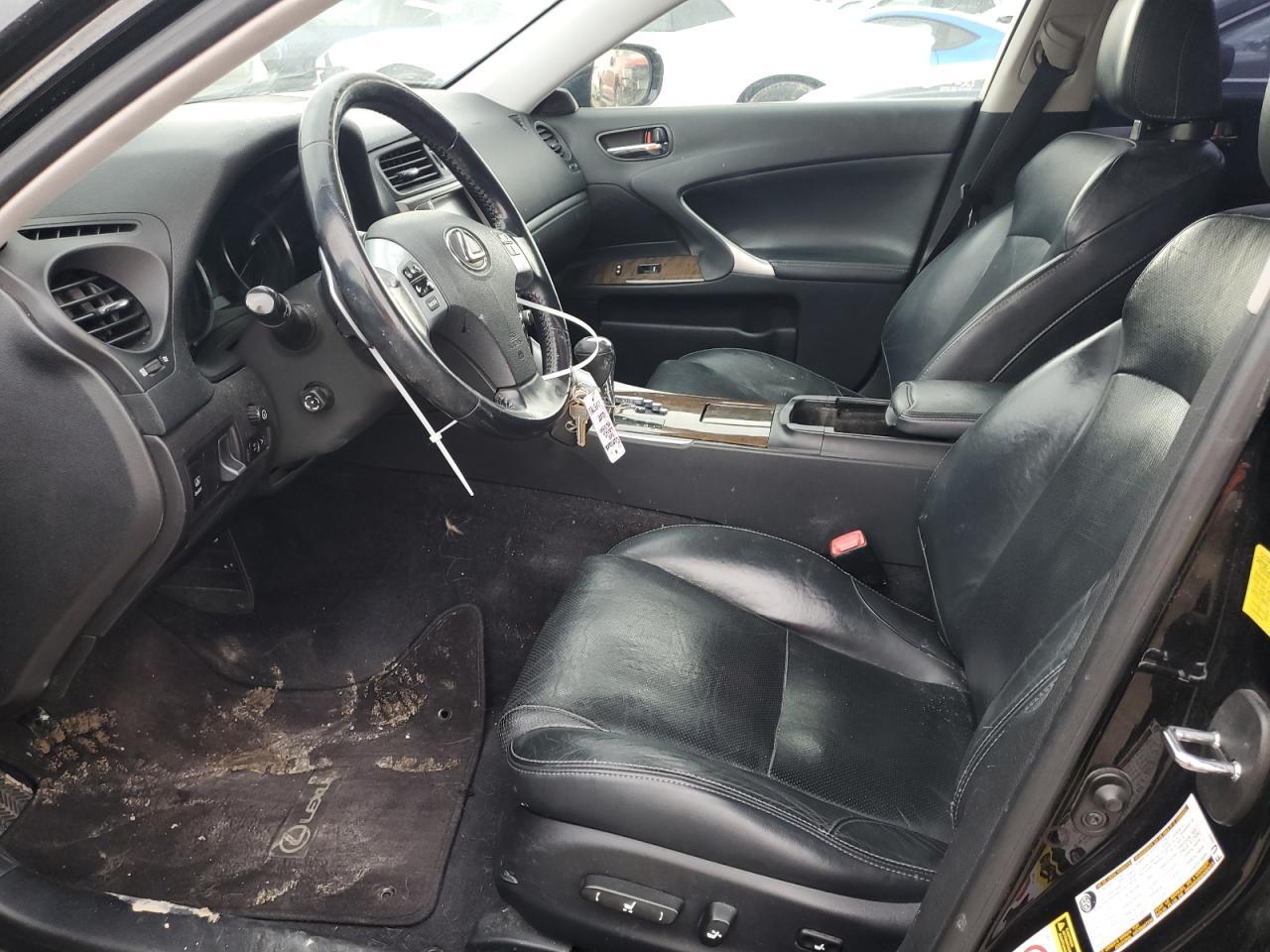 2011 LEXUS IS 250 - Image 7