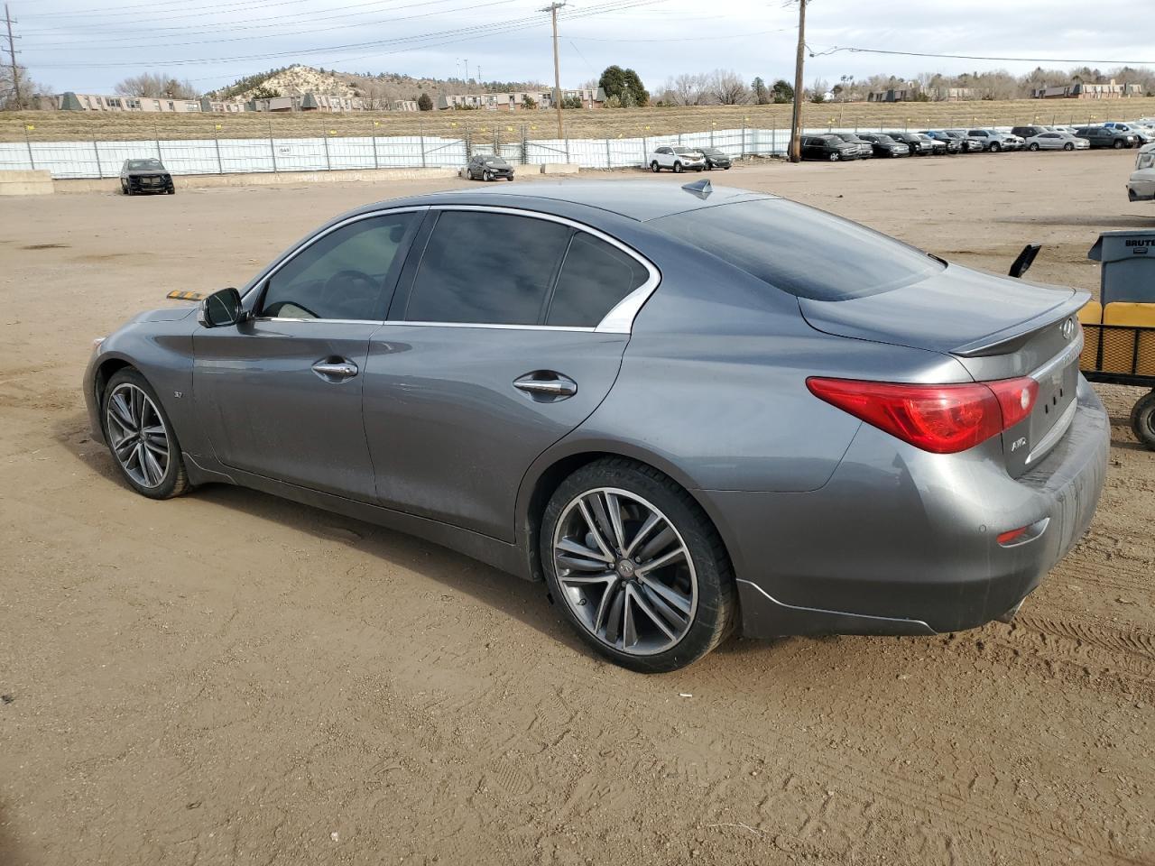 2015 INFINITI Q50 BASE - Фото 2
