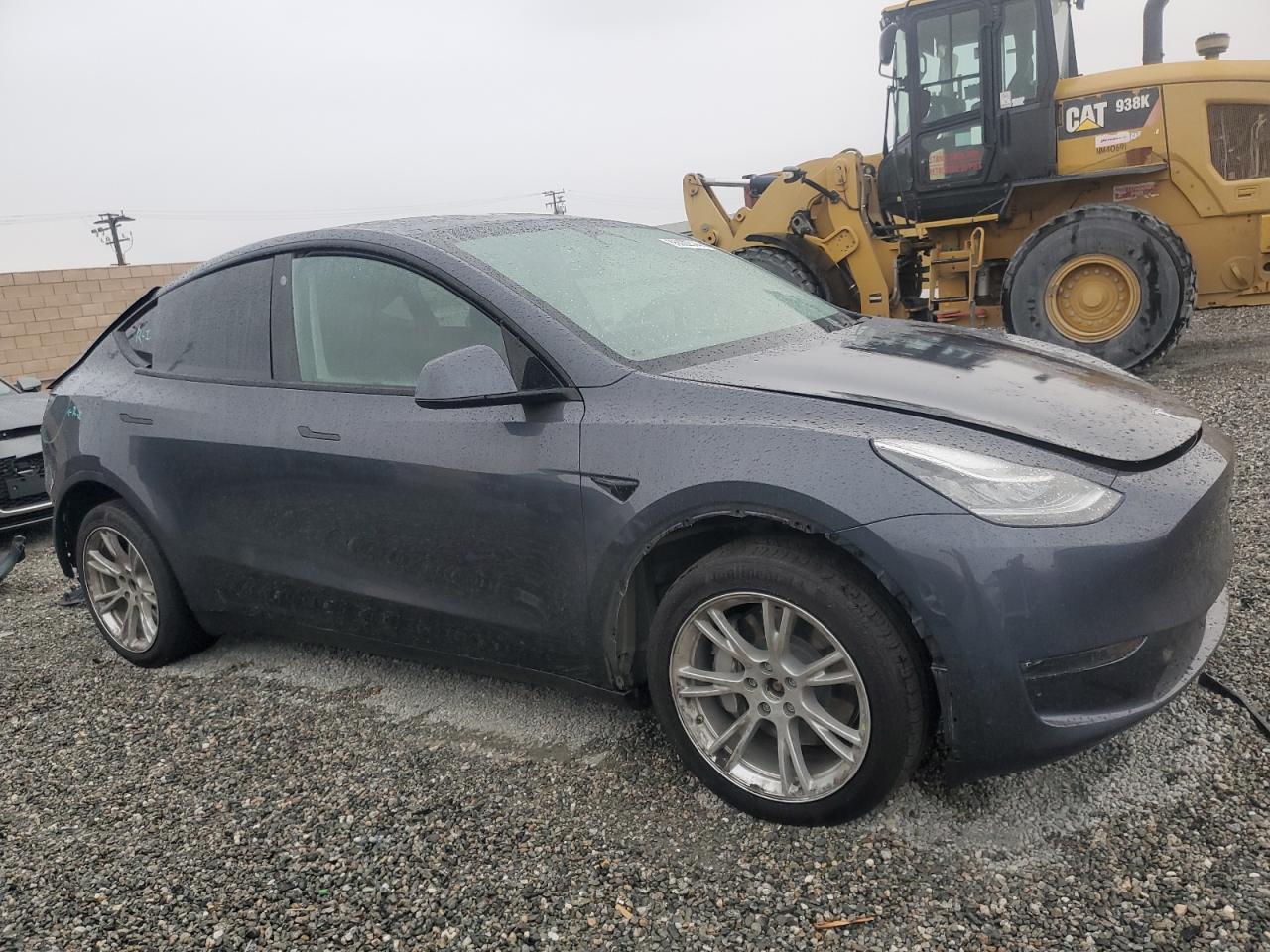 2023 TESLA MODEL Y - Фото 4