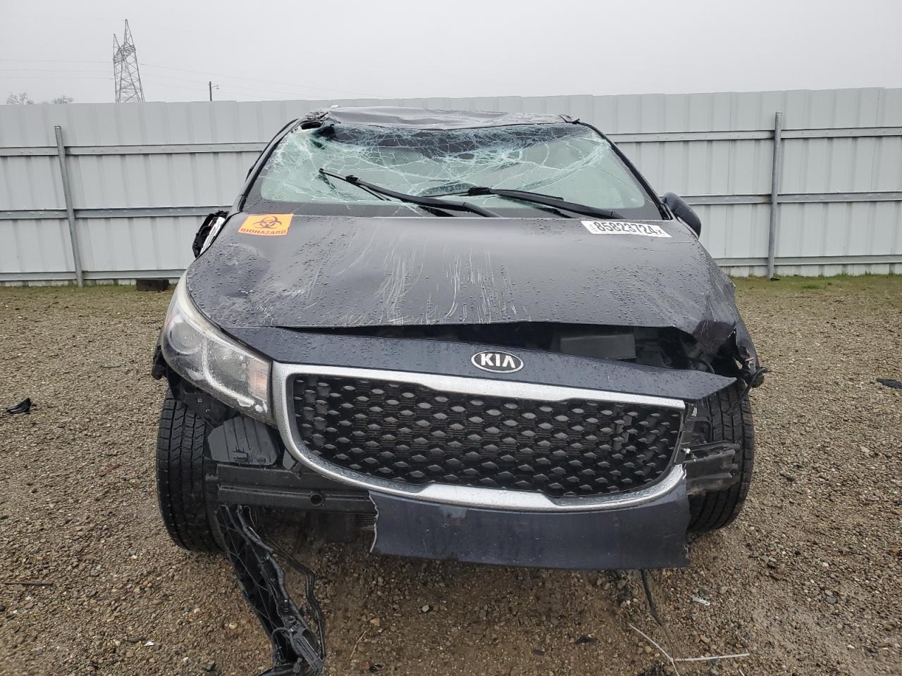 2016 KIA SEDONA LX - Фото 5