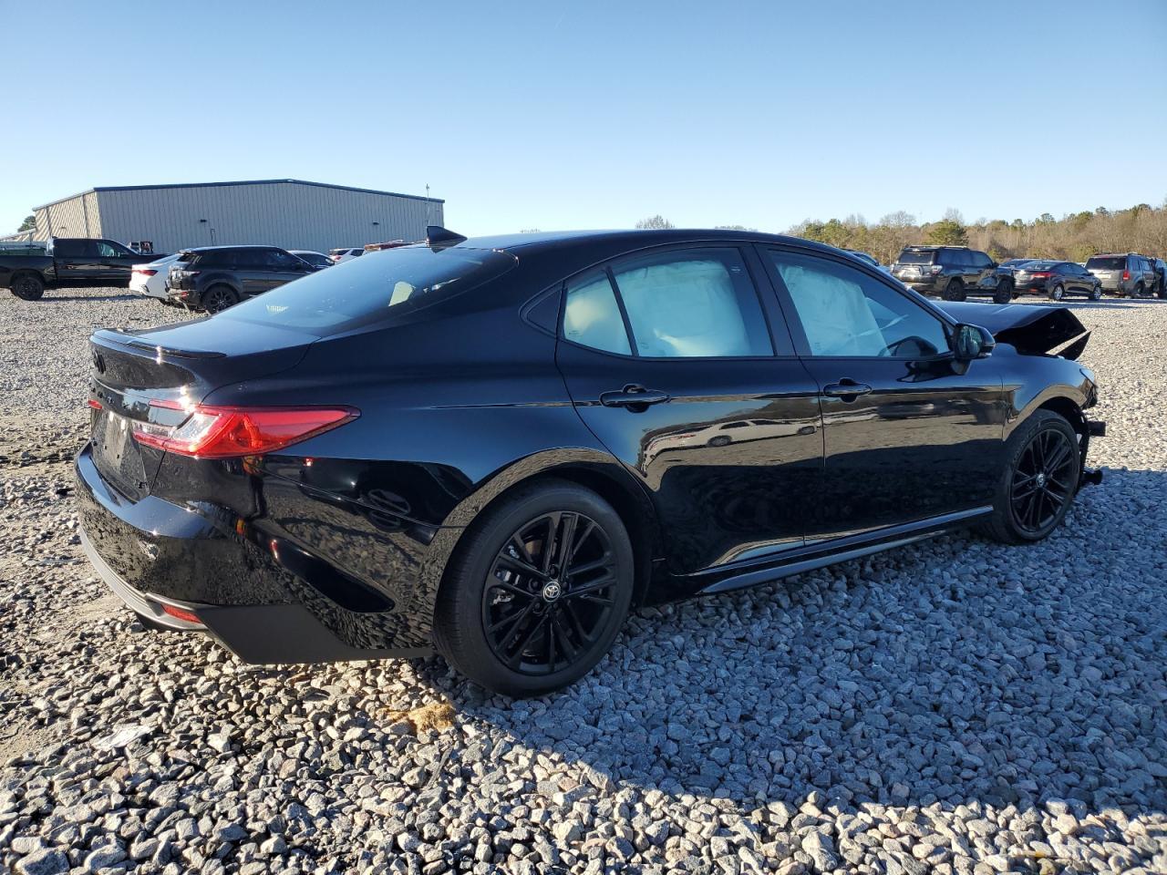2025 TOYOTA CAMRY XSE - Фото 3
