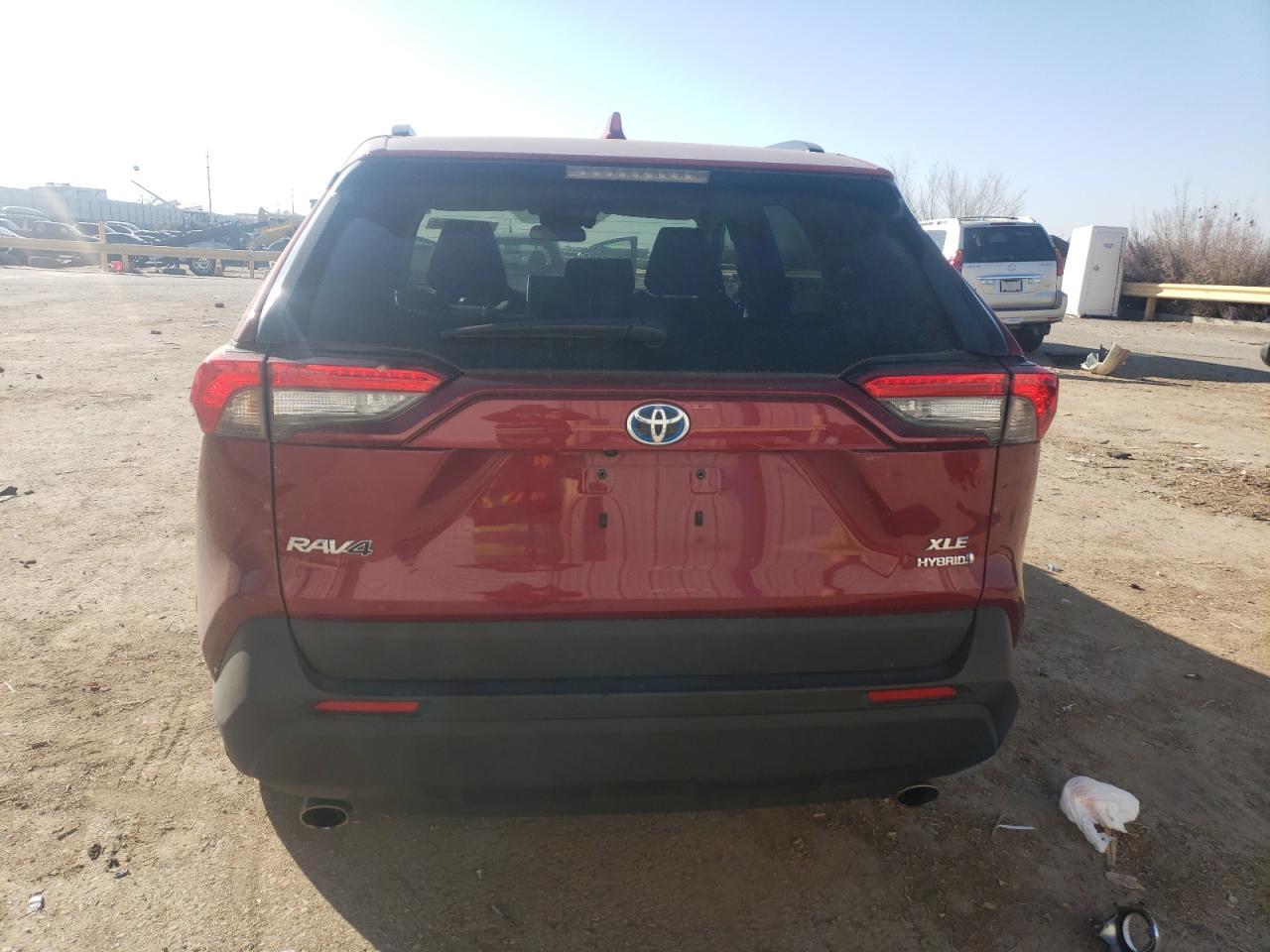 2022 TOYOTA RAV4 XLE - Image 6