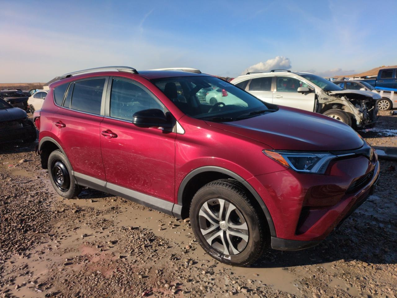 2018 TOYOTA RAV4 LE - Image 4