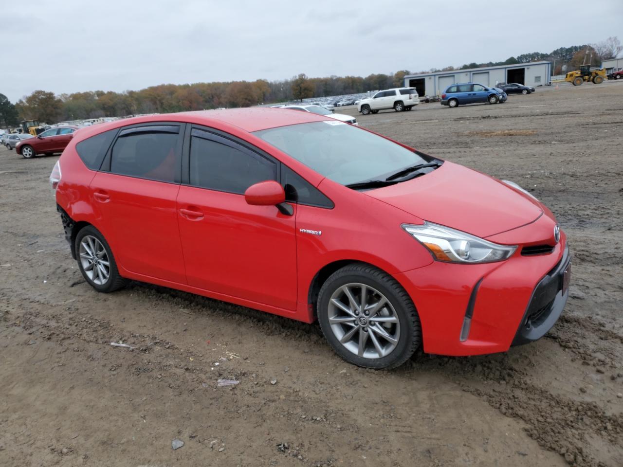 2015 TOYOTA PRIUS V - Image 4
