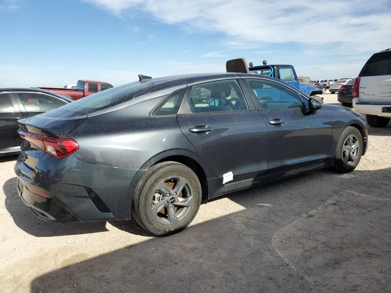 2023 KIA K5 LXS - Image 3