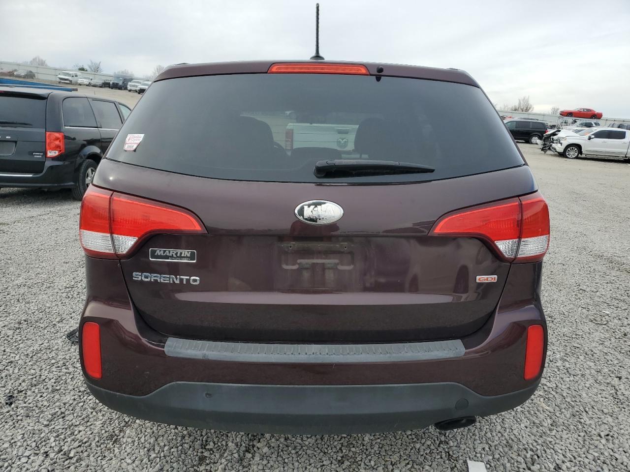 2014 KIA SORENTO LX - Фото 6