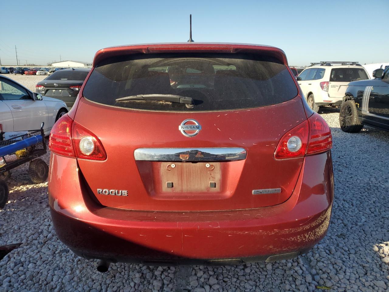 2013 NISSAN ROGUE S - Image 6