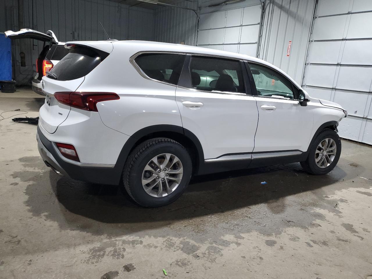2020 HYUNDAI SANTA FE S - Фото 3