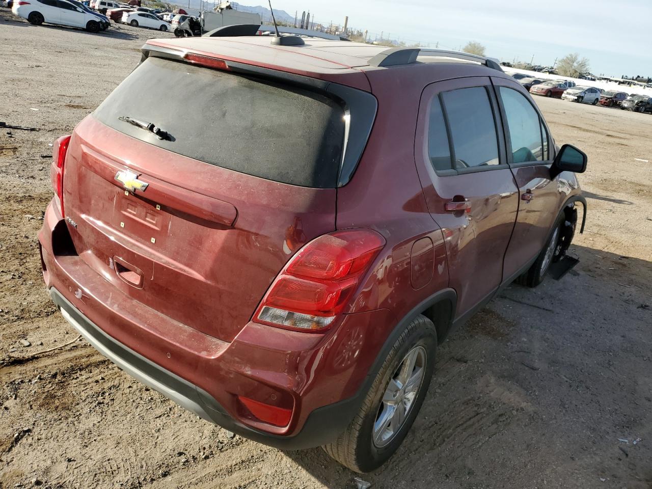 2021 CHEVROLET TRAX 1LT - Image 3