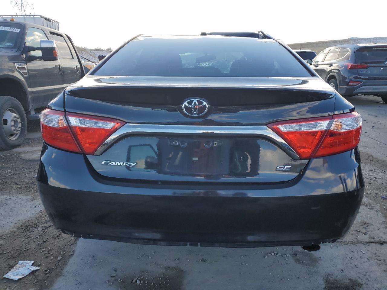 2015 TOYOTA CAMRY LE - Фото 6