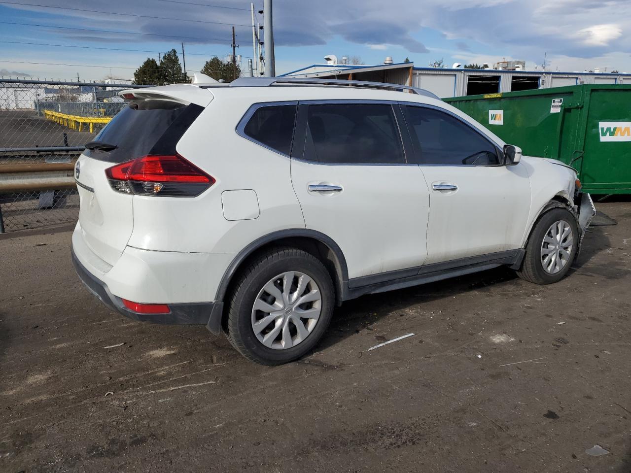 2017 NISSAN ROGUE S - Image 3