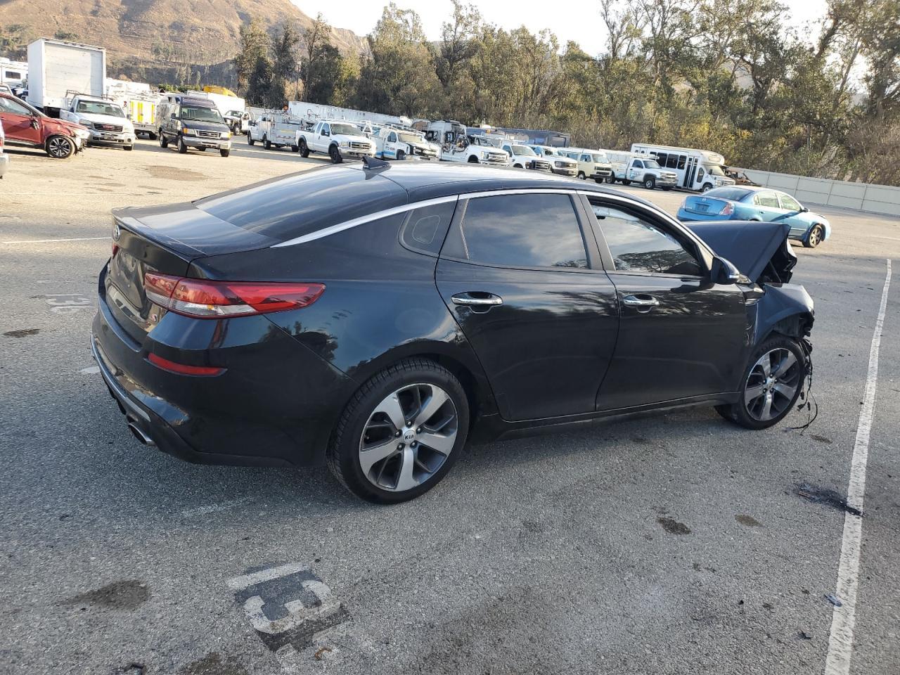 2019 KIA OPTIMA LX - Фото 3