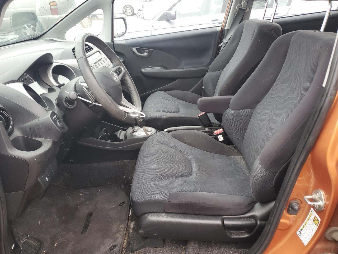 2011 HONDA FIT SPORT - Image 7