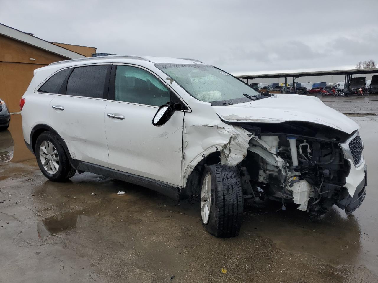 2017 KIA SORENTO LX - Фото 4