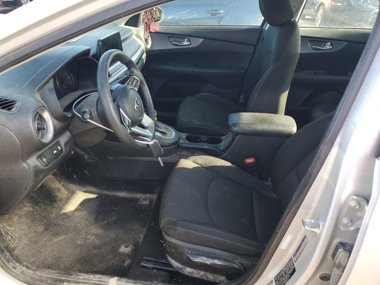 2021 KIA FORTE FE - Image 7