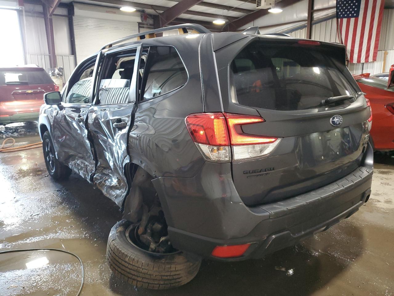 2022 SUBARU FORESTER W - Фото 2