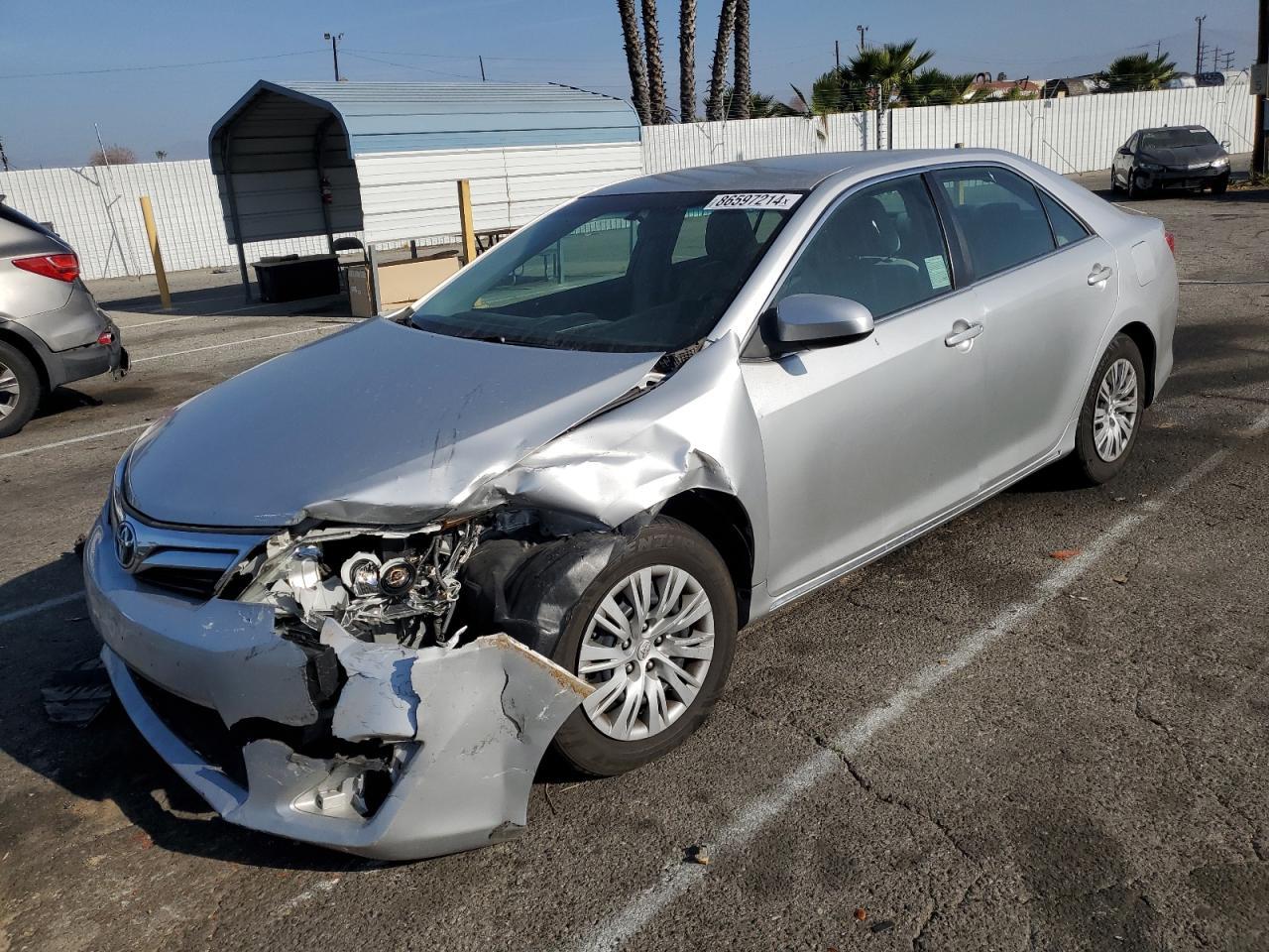 2014 TOYOTA CAMRY L