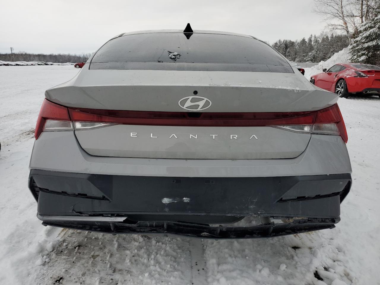 2024 HYUNDAI ELANTRA SE - Фото 6