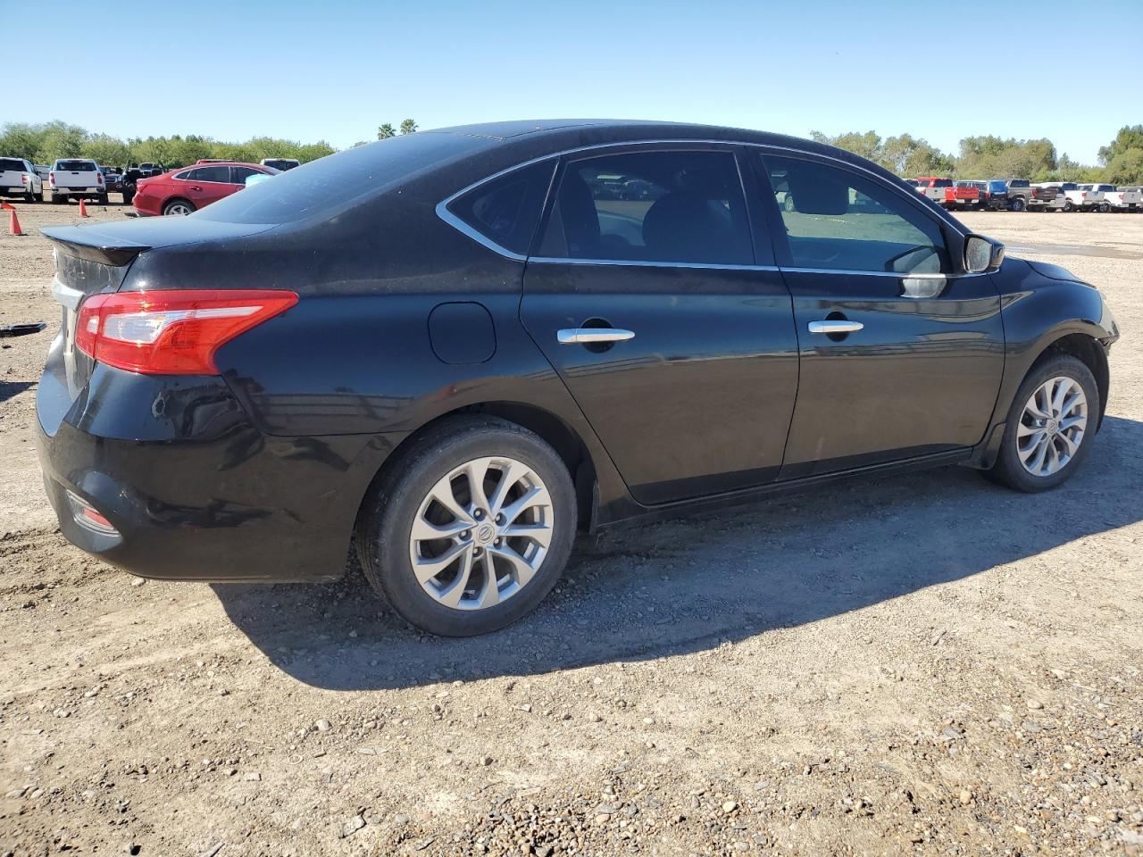 2017 NISSAN SENTRA S - Фото 3