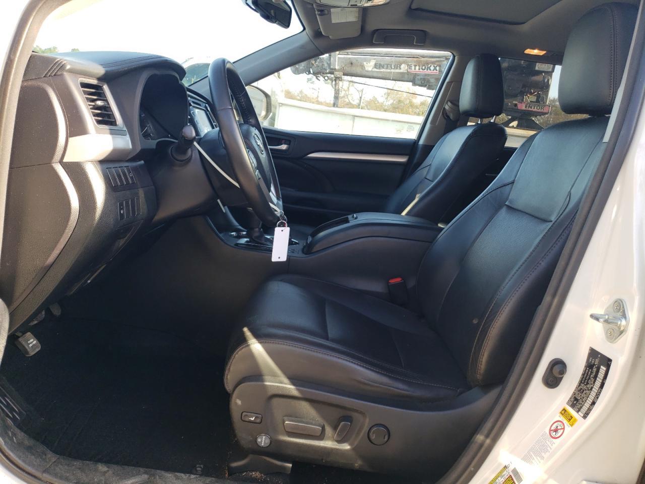 2015 TOYOTA HIGHLANDER - Фото 7