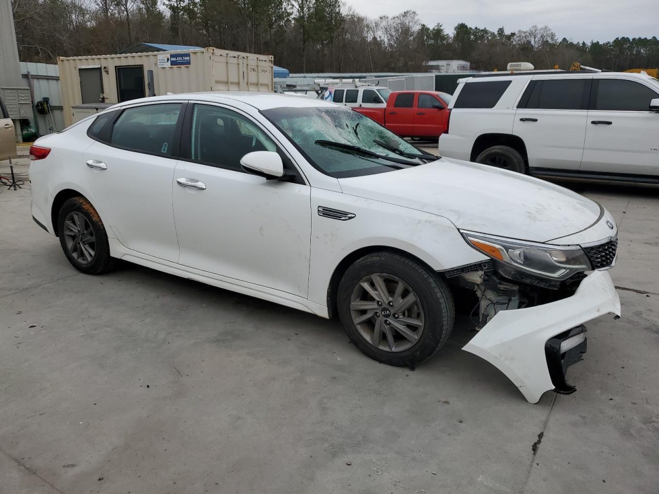 2020 KIA OPTIMA LX - Image 4