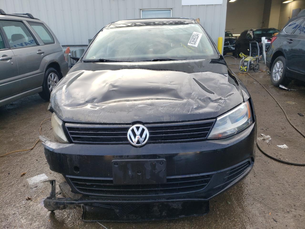 2013 VOLKSWAGEN JETTA BASE - Фото 5