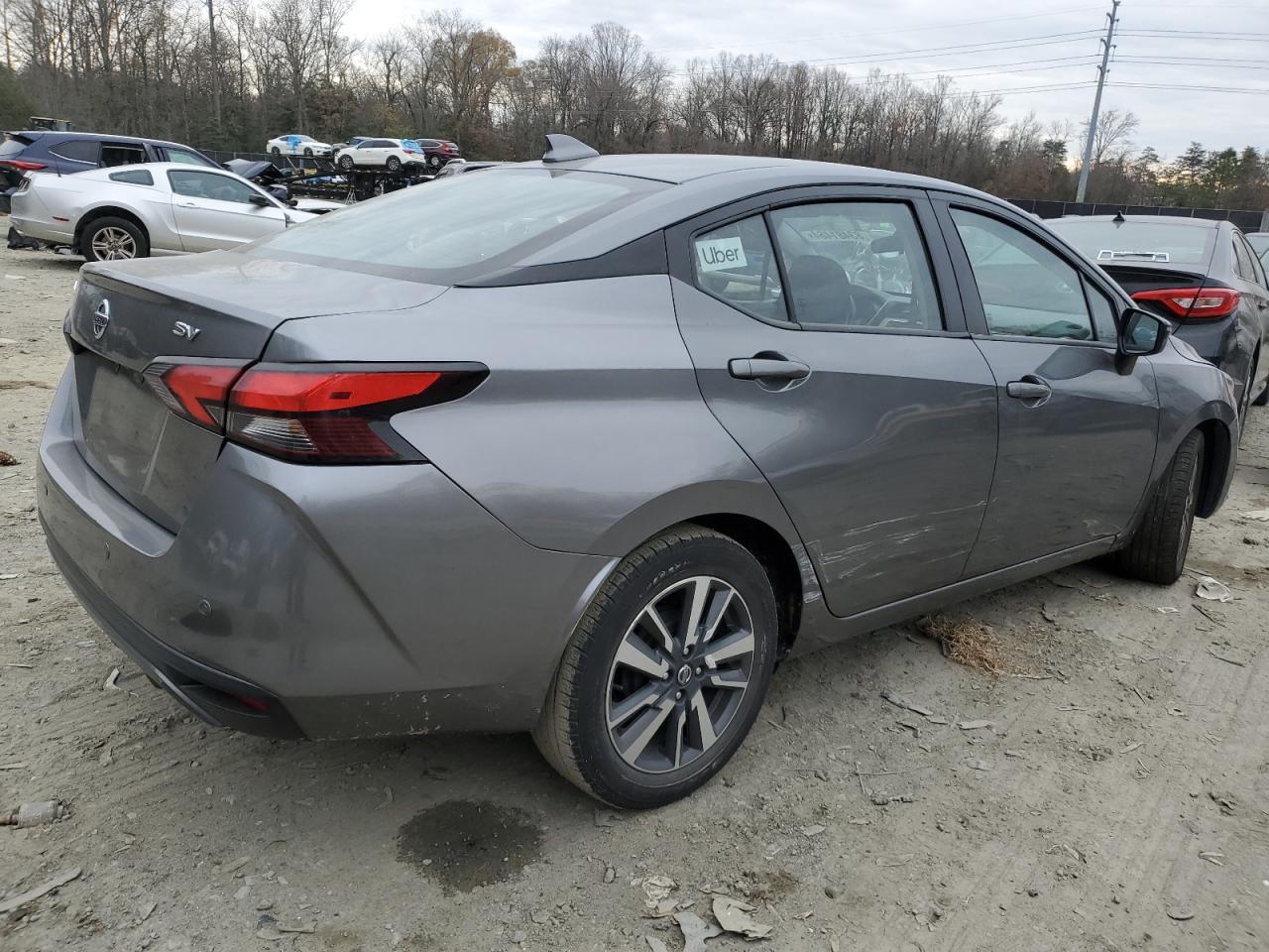 2021 NISSAN VERSA SV - Image 3