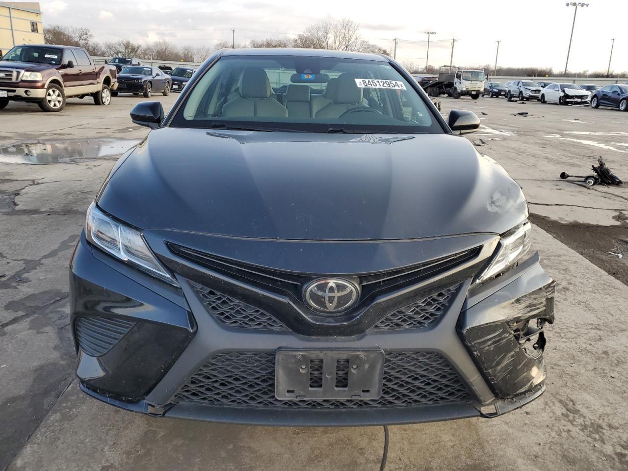 2020 TOYOTA CAMRY SE - Image 5
