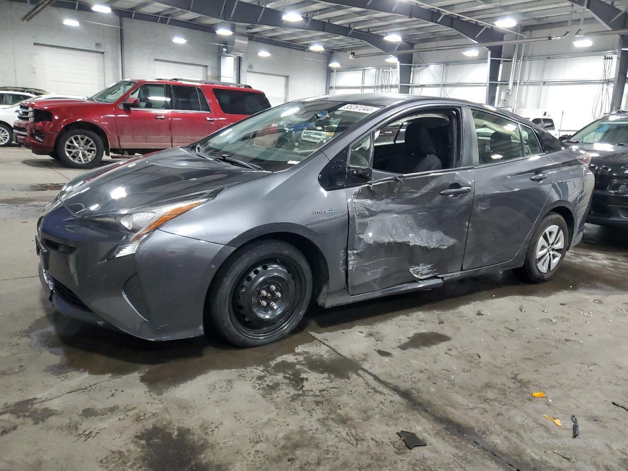 2018 TOYOTA PRIUS