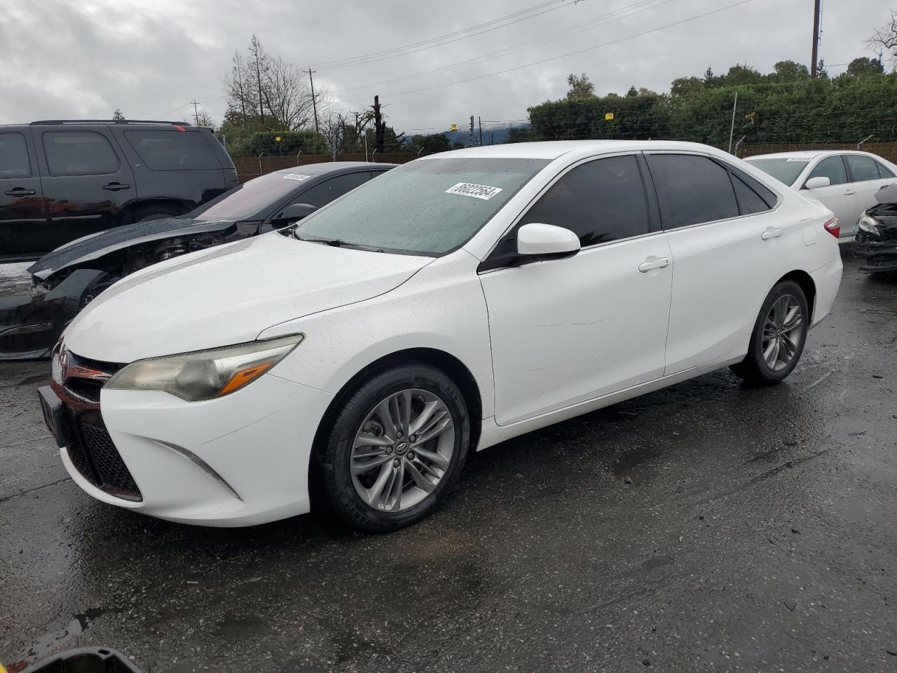2016 TOYOTA CAMRY LE