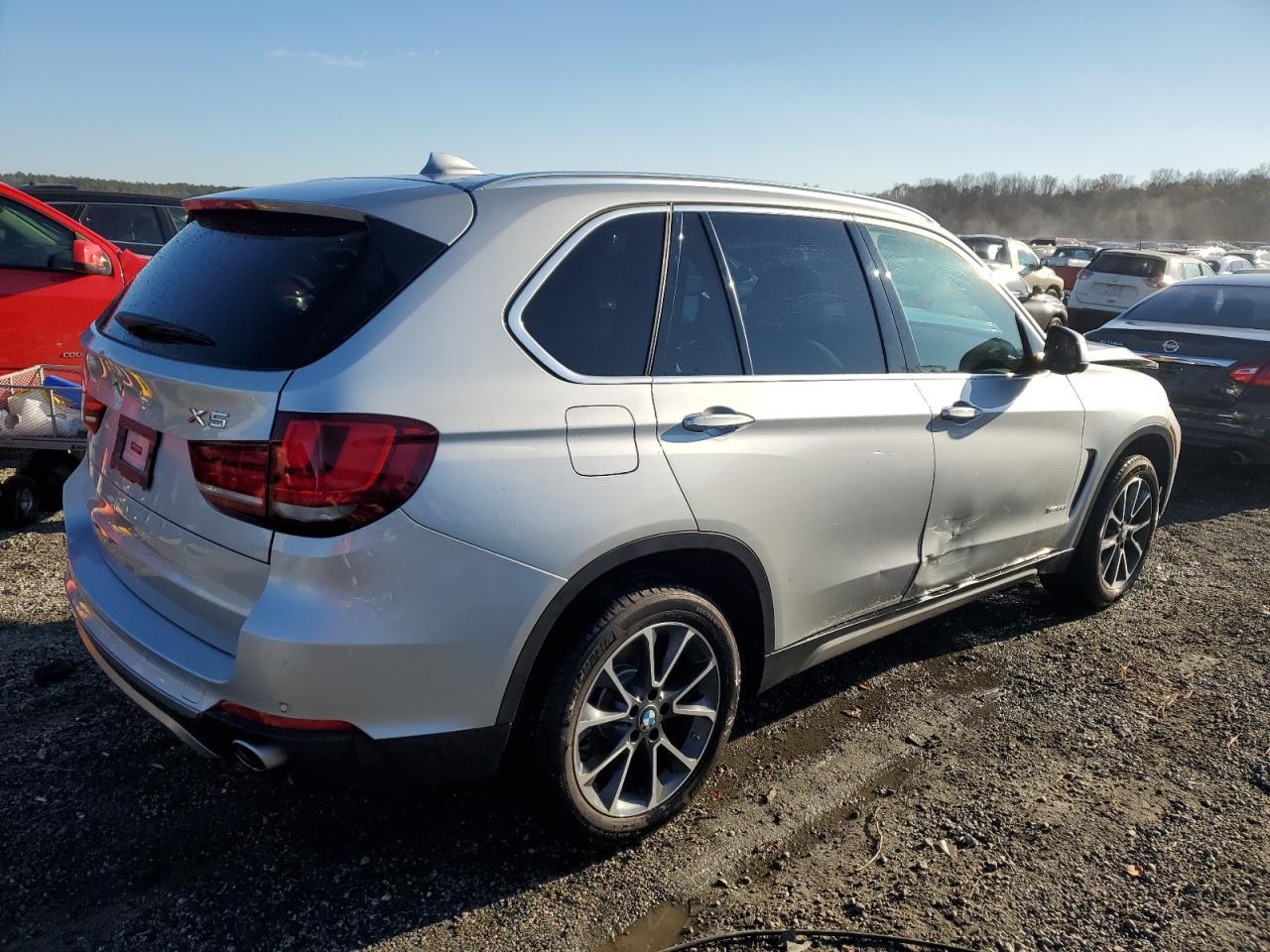 2017 BMW X5 XDRIVE3 - Фото 3