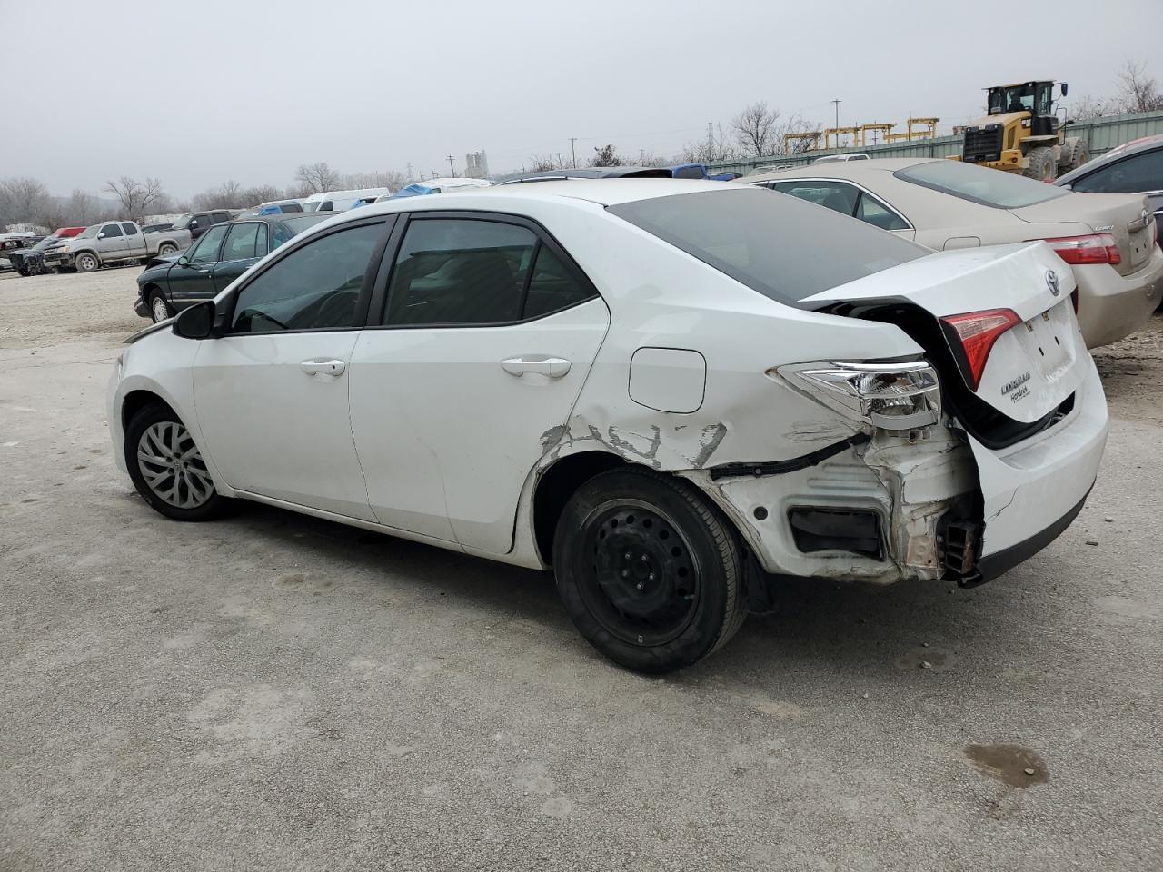 2018 TOYOTA COROLLA L - Image 2