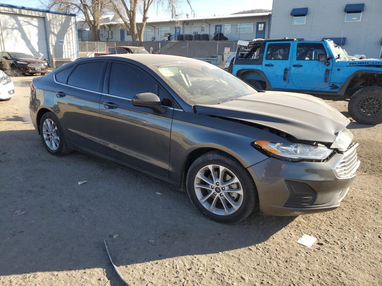 2020 FORD FUSION SE - Image 4