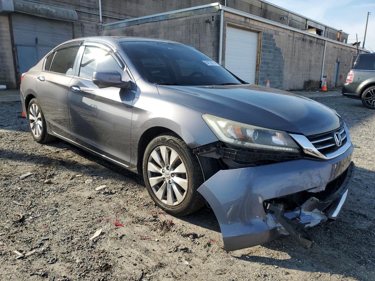 2015 HONDA ACCORD EXL - Image 4